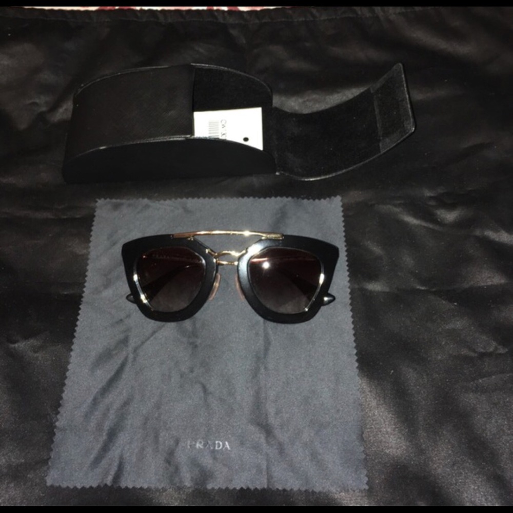 Prada Glasses - COME WITH AUTHENTICITY CARD